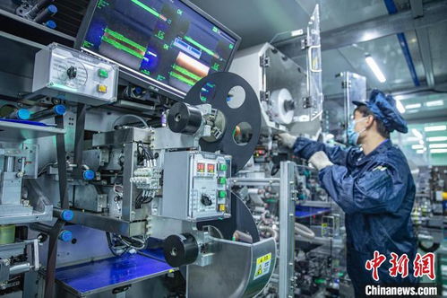 山東驅(qū)動經(jīng)濟(jì)向 綠 而行 打造節(jié)能環(huán)保產(chǎn)業(yè)集群鳳凰網(wǎng)山東 鳳凰網(wǎng)